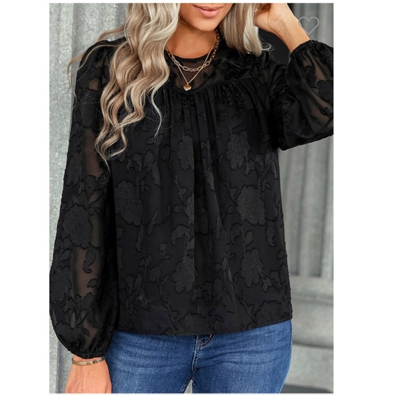 Black Floral Modern Lace Chic Blouse - Picture 5 of 8